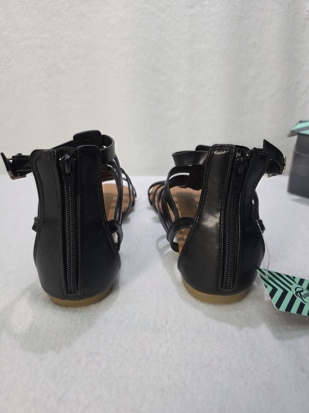 Trary Black Strappy Women's Gladiator Sandals NEW - Picture 5 of 10